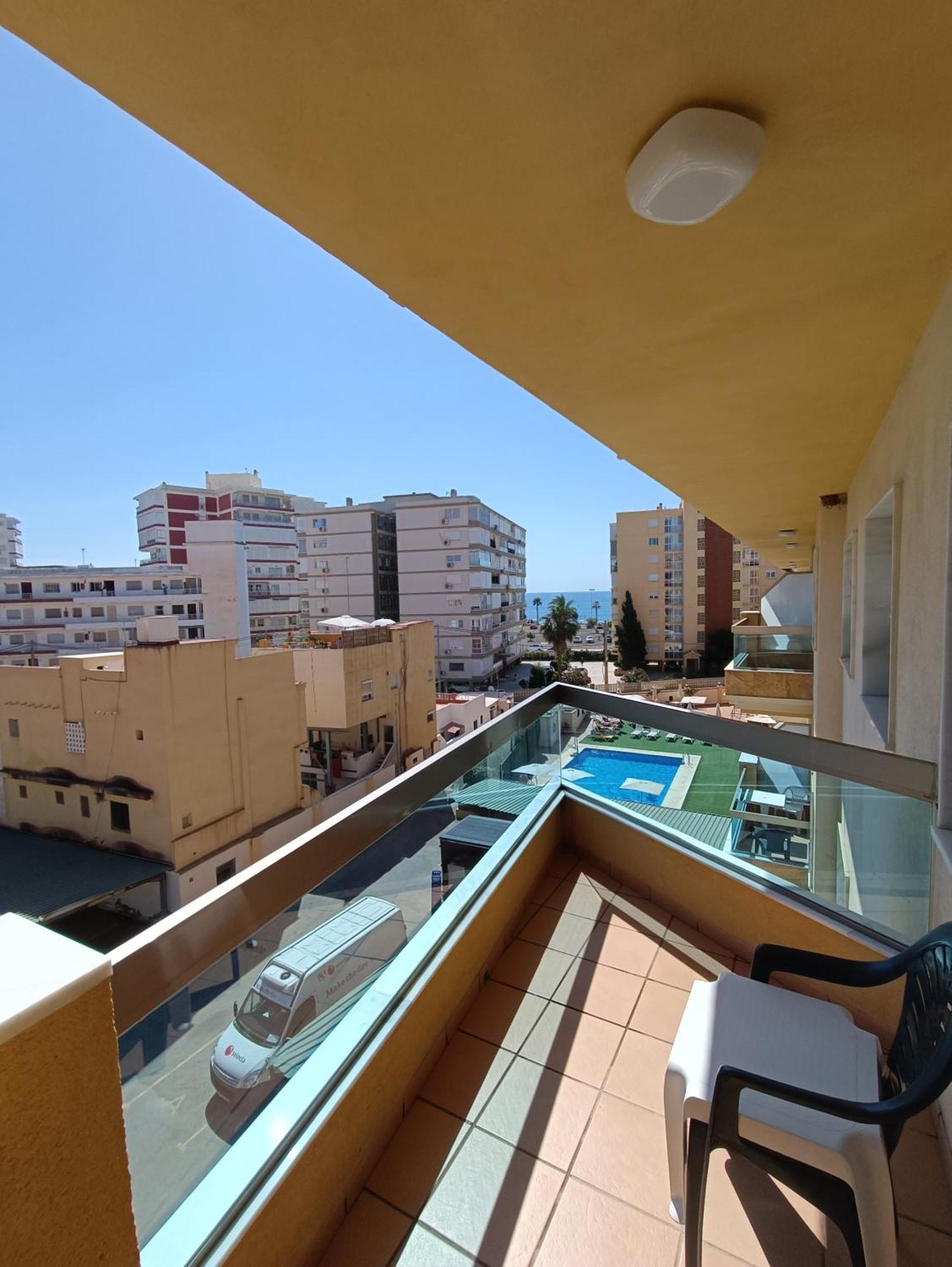 Apartamentos Proamar Torre Del Mar Exterior photo